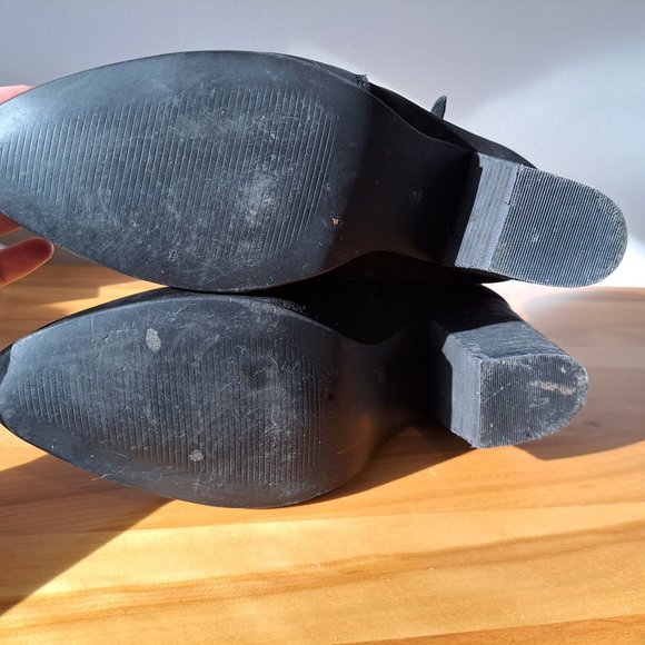 Steve Madden Jaydun Leather Suede Pointed Toe Black Bootie US size 9 - Picture 5 of 7